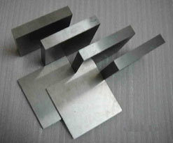 1350鋁卷與1350花紋鋁板 特性、應(yīng)用與市場供應(yīng)指南